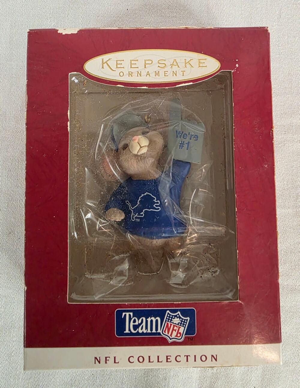 Vtg 1996 NOS NIB Hallmark NFL Collection Detroit Lions #1 Ornament Football